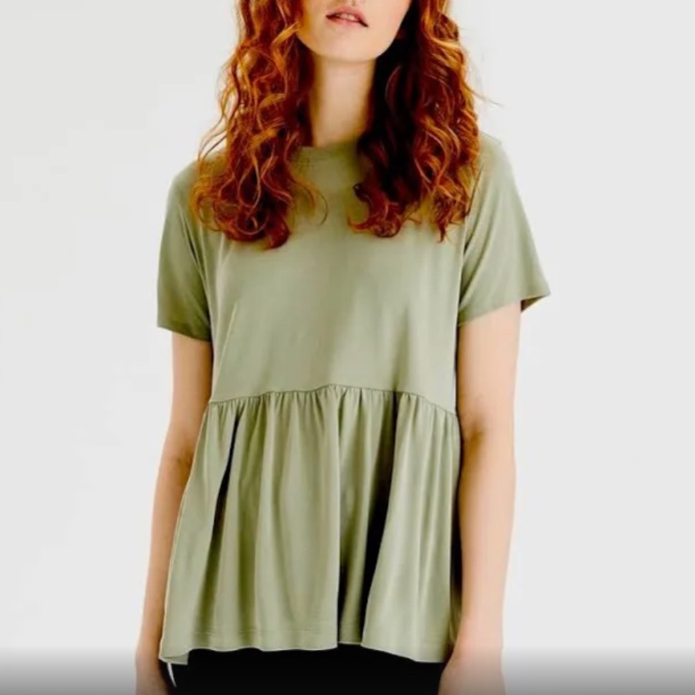 American Eagle Outfitters Olive Green Short Sleeve Peplum Top